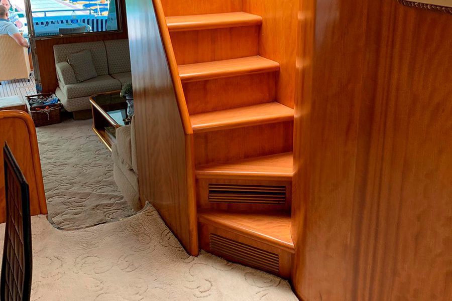 Alanya Yacht Rental 26m Ferretti 80